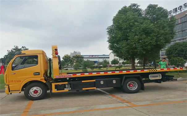 张家口定远24小时拖车救援电话号码，定远道路救援公司怎么收费的